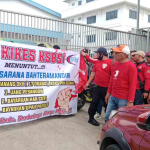 Aksi Demo Buruh FSB KIKES KSBSI Mengecam PHK Sepihak