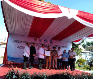 Pj Wali Kota Bekasi Hadiri Penandatanganan Acara Serah terima 4 Wilayah PelayananPerumda Tirta Bhagasasi