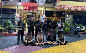 Polisi Amankan Empat Remaja di TPU Sukabumi Selatan, Sajam dan Air Keras Disita