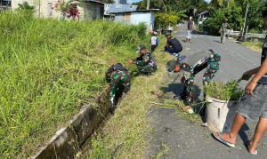 Satgas Yonarmed 11 Kostrad Bersama Forkompimda Gelar Karya Bakti