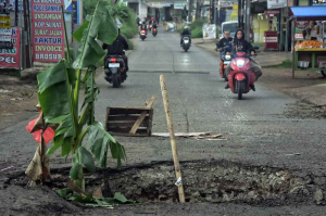 Mengawasi Penggunaan Dana Desa, Masyarakat Kabupaten Bekasi Diminta Aktif