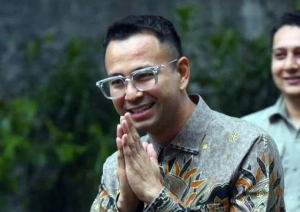 Kontroversi 100 Hari Jabatan Raffi Ahmad: Pengawalan Mobil Kosong Jadi Sorotan