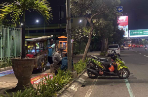 Pedagang Asongan di Bekasi Tercekik Pungli Bermodus Sewa Lapak