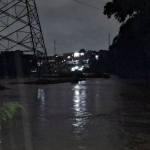 Banjir Landa Depok: Kompleks Perumahan Terendam, Tembok Roboh