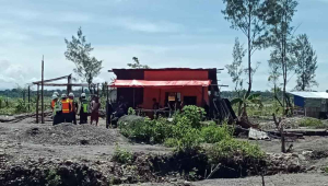 Koramil Kuala Kencana Bersama Polres Mimika dan PT Freeport Tertibkan Pendulang Liar Demi Keamanan Wilayah