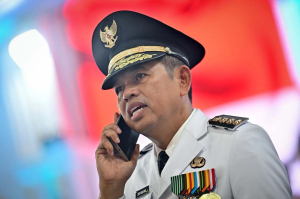 Respon Dedy Mulyadi Terkait Istri Wali Kota Bekasi Menginap di Hotel Saat Banjir