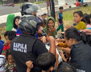 Rapala Bakamla RI Bengkulu Bagikan 1.000 Nasi Kotak untuk Warga di Bulan Ramadan