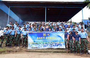 HUT ke-79 TNI AU: Personel TNI AU Makassar Gelar Bakti Sosial, Bersihkan Lingkungan dan Pererat Kebersamaan
