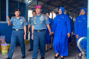 Komandan Kodiklatal Resmikan Masjid Al Akbar di Satdik 1 Tanjung Uban