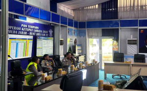 Kapolda Jabar Tinjau Posko KM 57, Pastikan Arus Mudik Lebaran 2025 Lancar dan Aman