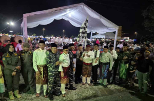 Danlanal Bintan dan Forkopimda Tanjungpinang Semarakkan Pawai Takbir Idul Fitri 1446 H