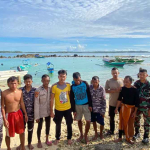 Perahu Karam di Laut Bergelombang, Enam Nelayan Diselamatkan TNI AL Simeulue