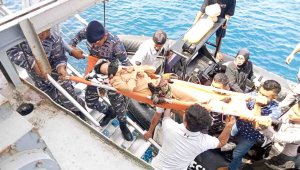 TNI AL dan Bakamla RI Evakuasi 118 Warga Pulau Enggano, Cuaca Buruk Terus Maju