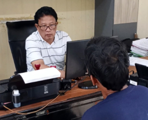 Pencuri Spion Mobil Tertangkap Usai Beraksi di Tengah Kemacetan Jl. Jembatan Tiga