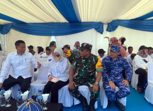 Koorsparik Koopsud II Tanam Padi Bersama Presiden di Gowa