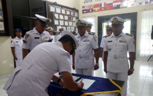 Harmoni Qur’ani di Tepi Laut: Danlanal Bintan Hadiri Closing Ceremony MTQH XIX Tanjung Pinang