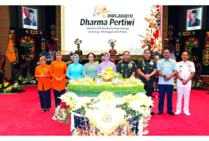 61 Tahun Dharma Pertiwi, Panglima TNI Kasih Standing Ovation!