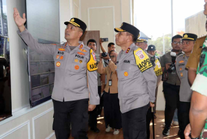 Kapolda Jabar Tinjau Kesiapan Pos Pam Gadog untuk Pengamanan Arus Balik Lebaran