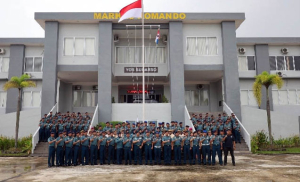 Hangatnya Lebaran di Pangkalan Laut: Danlanal Dumai Ajak Prajurit Awali Tugas dengan Hati Bersih