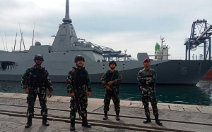 Yonmarhanlan III Kawal Ketat Kunjungan Kapal Perang Jepang JS YAHAGI di Tanjung Priok