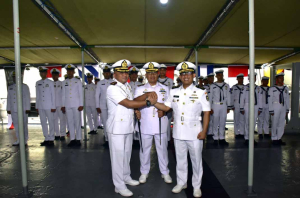 Komando Berganti, Tongkat Estafet Kepemimpinan KRI Teluk Manado-537 Resmi Diserahterimakan
