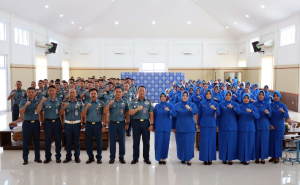 Flying Psychologist TNI AL Segarkan Mental Prajurit Lanal Dumai