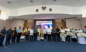 Suasana Haru Iringi Pelepasan Calon Jamaah Haji Bintan 2025