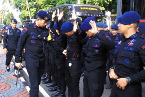 Hari Buruh 2025, Brimob Siaga di DPR: Humanis Tanpa Senjata, Siap Amankan Aspirasi
