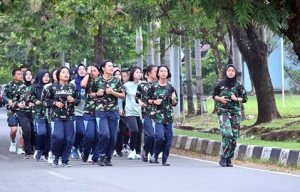 Lanud Sultan Hasanuddin Galakkan Program Lari Siang untuk Prajurit Tangguh