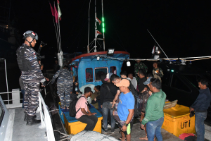 Sinergitas TNI AL dan Imigrasi Gagalkan Penyelundupan 20 PMI Non Prosedural di Perairan Asahan