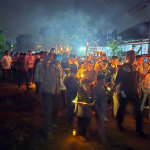 Hangatnya Cahaya Obor Sambut 1 Muharam di Lanud Husein Sastranegara