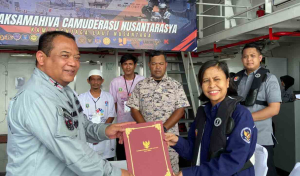 Bakamla RI Jemput 3 ABK WNI yang Ditahan Malaysia di Tengah Laut Perbatasan