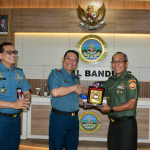 Danlanal Bandung Ajak Mahasiswa UNHAN RI Untuk Peduli Laut