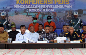 TNI AL Gagalkan Penyelundupan Rokok Ilegal Rp97,9 Miliar, Danlantamal I Hadiri Konferensi Pers di Dumai