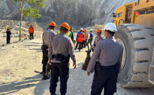 Hari Keenam,Tim K-9 Endus Empat,Titik Korban Longsor Gunung Kuda.