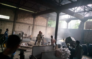 Pabrik Tahu Bulat Terbakar di Ciamis Polisi Sigap di TKP