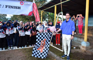 450 Peserta Meriahkan Jalan Sehat Sumedang Walkers