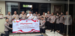Kabid TIK Polda Jabar Kunjungi Irjen Pol (Purn) Anis Angkawijaya