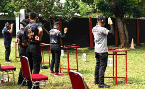 Brimob Metro JayaMeraih Prestasi Juara 2 Kejuaraan Menembak ” KAPOLRI CUP 2025″Kategori Dueling Plate