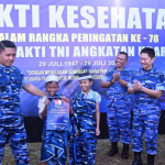 Ratusan Anak Antusias Ikut Sunatan Massal di Pagelaran Lanud Sultan Hasanuddin
