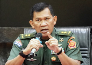 TNI Kawal Ketat Penerbangan Pesawat Militer AS di Langit Labuan Bajo