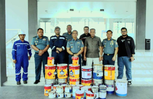 Aksi Kilat Lantamal I: Puluhan Kaleng Cat Curian Berhasil Diamankan di Perairan Belawan