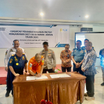 Danlanal Bintan Teken Protap Pengamanan SKLT 150 kV Batam-Bintan
