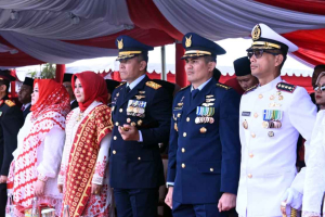 Komandan Lanud Sultan Hasanuddin Hadiri Upacara HUT ke-80 Kemerdekaan RI di Makassar