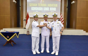 Danlanal Dabo Singkep Hadiri Sertijab Komandan Lanal Ranai