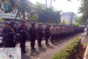 Brimob Polda Metro Jaya Kawal Aksi Solidaritas Palestina dengan Pendekatan Humanis