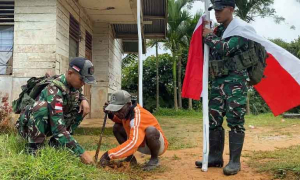 Hangatnya Perayaan HUT ke-80 RI di Perbatasan Antara TNI dan Warga Upkim