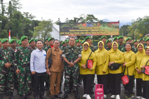 Prajurit Kodim 1710/Mimika dan Persit KCK Cabang XXXV Ikuti Sosialisasi Penggunaan Gas LPG yang Aman
