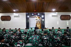 Laksda Djodi Ajak Prajurit Panjatkan Harapan untuk Indonesia Damai