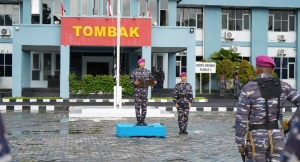 Denmako Pasmar 3 Teguhkan Disiplin dan Nasionalisme Lewat Upacara Bendera 17 September